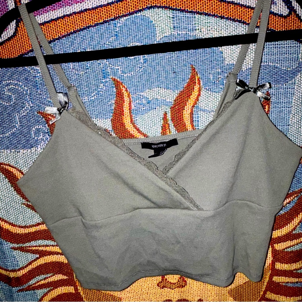 Forever 21 size XL Olive Green crop top